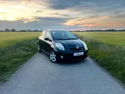 Schwarz Gebraucht 2007 Toyota Yaris Kleinwagen | 4.999 € (Teuer)