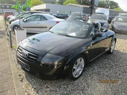 Schwarz Gebraucht 2003 Audi TT Roadster Design Cabrio | 6.499 € (Guter Preis)