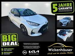 Schwarz Gebraucht 2024 Toyota Yaris Hybrid Sport Limousine | 25.990 € (Superpreis)