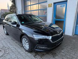 Schwarz Gebraucht 2020 Skoda Octavia First Edition Kombi | 16.990 € (Guter Preis)