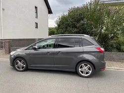 Grau Gebraucht 2015 Ford Grand C-Max Business Edition Van / Kleinbus | 9.500 € (Fairer Preis)
