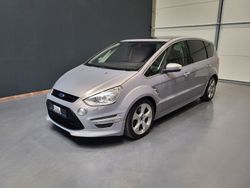 Grau Gebraucht 2014 Ford S-MAX Titanium S Van / Kleinbus | 14.950 €