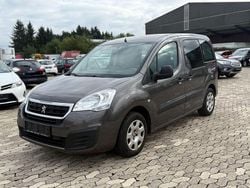 Grau Gebraucht 2017 Peugeot Partner Tepee Active Van / Kleinbus | 5.450 € (Guter Preis)