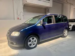 Blau Gebraucht 2005 VW Touran Highline Van / Kleinbus | 1.990 € (Guter Preis)