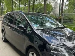 Schwarz Gebraucht 2012 Seat Alhambra Van / Kleinbus | 8.395 € (Guter Preis)