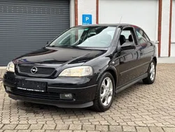 Schwarz Gebraucht 2002 Opel Astra Limousine | 2.990 € (Teuer)