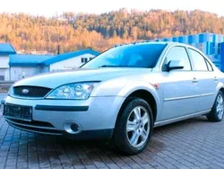 Silber Gebraucht 2001 Ford Mondeo Ghia Limousine | 3.000 € (Teuer)