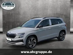 Grau Gebraucht 2025 Skoda Karoq SportLine SUV | 39.690 € (Teuer)