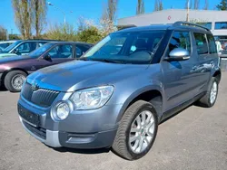 Grau Gebraucht 2010 Skoda Yeti Ambition SUV | 9.600 € (Teuer)