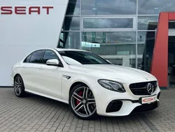 Weiß Gebraucht 2017 Mercedes E63S AMG AMG Limousine | 60.590 € (Fairer Preis)