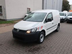 Weiß Gebraucht 2015 VW Caddy Van / Kleinbus | 6.400 € (Fairer Preis)