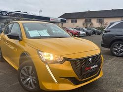 Gelb Gebraucht 2022 Peugeot 208 Active Kleinwagen | 17.950 € (Fairer Preis)