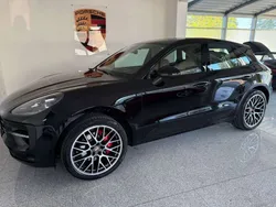 Tiefschwarzmetallic Gebraucht 2020 Porsche Macan SUV | 59.690 € (Superpreis)