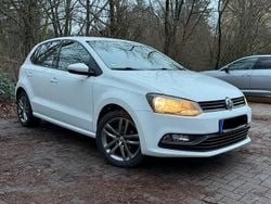 Weiß Gebraucht 2016 VW Polo Kleinwagen | 6.800 € (Guter Preis)