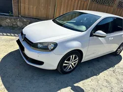Weiß Gebraucht 2009 VW Golf VI Comfortline Limousine | 5.500 € (Guter Preis)