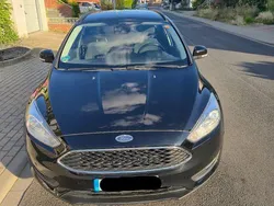 Schwarz Gebraucht 2016 Ford Focus Business Edition Limousine | 7.600 € (Guter Preis)