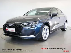 Grau Gebraucht 2024 Audi A3 Advanced Limousine | 32.490 €