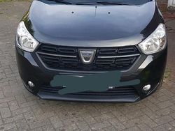 Schwarz Gebraucht 2018 Dacia Dokker Van | 8.900 € (Teuer)