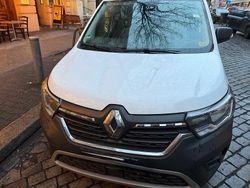 Weiß Gebraucht 2023 Renault Kangoo Van / Kleinbus | 19.999 € (Superpreis)