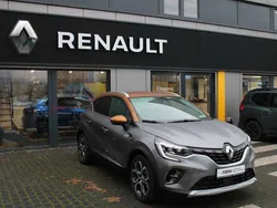 Grau Gebraucht 2021 Renault Captur Intens SUV | 20.990 € (Fairer Preis)
