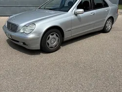 Silber Gebraucht 2003 Mercedes C200 Elegance Limousine | 2.499 €