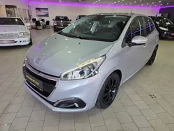 Grau Gebraucht 2016 Peugeot 208 Active Kleinwagen | 8.990 € (Fairer Preis)