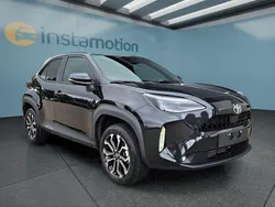 Silber Neu 2025 Toyota Yaris Cross SUV | 29.449 € (Fairer Preis)