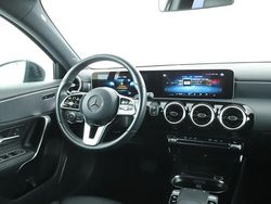 Schwarz Gebraucht 2019 Mercedes A220 Progressive Kombi | 24.700 € (Fairer Preis)