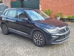 Schwarz Gebraucht 2023 VW Tiguan Life SUV | 19.990 € (Superpreis)