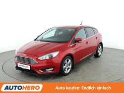 Rot Gebraucht 2015 Ford Focus Titanium Limousine | 12.370 € (Fairer Preis)