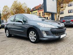 Grau Gebraucht 2009 Peugeot 308 Sport Kleinwagen | 4.400 € (Fairer Preis)