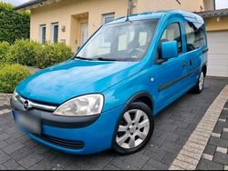 Blau Gebraucht 2002 Opel Combo Van / Kleinbus | 1.599 € (Fairer Preis)