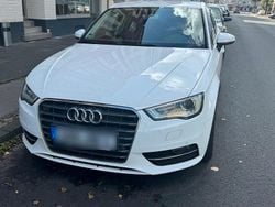 Weiß Gebraucht 2016 Audi A3 Kombi | 8.500 € (Superpreis)