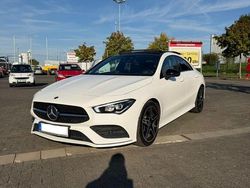 Weiß Gebraucht 2019 Mercedes CLA220 AMG Limousine | 27.999 € (Fairer Preis)