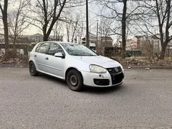Silber Gebraucht 2003 VW Golf IV Limousine | 1.000 € (Superpreis)