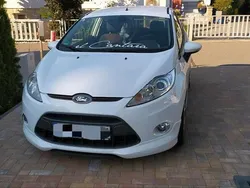 Weiß Gebraucht 2011 Ford Fiesta Titanium Kleinwagen | 6.099 € (Fairer Preis)