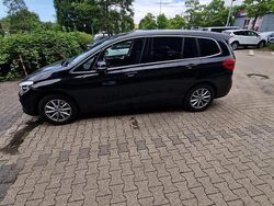 Schwarz Gebraucht 2016 BMW 218 Kombi | 9.800 € (Teuer)