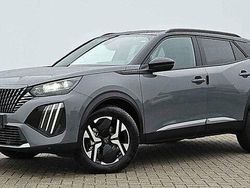 Silber Gebraucht 2024 Peugeot 2008 GT SUV | 26.970 €