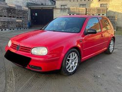 Rot Gebraucht 1998 VW Golf IV Kleinwagen | 1.250 € (Fairer Preis)