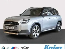 Andere farbe Gebraucht 2024 Mini Cooper Kleinwagen | 46.890 €