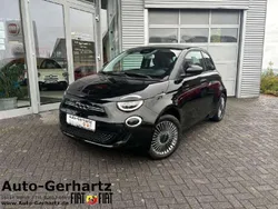 Colore esterno (onyx schwarz) Gebraucht 2021 Fiat 500e Icon Cabrio | 19.990 € (Fairer Preis)
