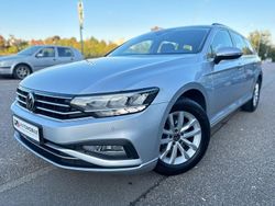 Silber Gebraucht 2022 VW Passat Business Kombi | 14.999 € (Guter Preis)