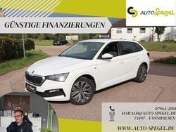 Bila candy/candyweiss Gebraucht 2022 Skoda Scala Clever Kleinwagen | 18.490 € (Fairer Preis)