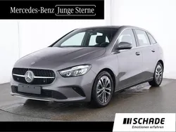 Grau Gebraucht 2024 Mercedes B180 Advanced Van / Kleinbus | 29.650 € (Superpreis)