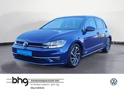 Blau Gebraucht 2018 VW Golf VII Join Limousine | 14.760 € (Fairer Preis)