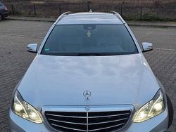 Silber Gebraucht 2014 Mercedes E200 Kombi | 11.500 € (Fairer Preis)