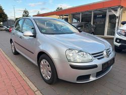 Silber Gebraucht 2006 VW Golf V Trendline Limousine | 2.950 € (Fairer Preis)