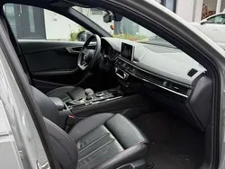 Grau Gebraucht 2018 Audi A4 Ambiente Kombi | 19.990 € (Fairer Preis)