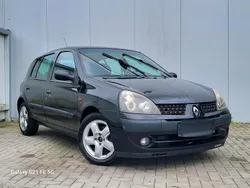Schwarz Gebraucht 2002 Renault Clio II Kleinwagen | 1.049 € (Guter Preis)