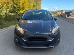 Grau Gebraucht 2014 Ford Fiesta Titanium Kleinwagen | 5.700 € (Guter Preis)